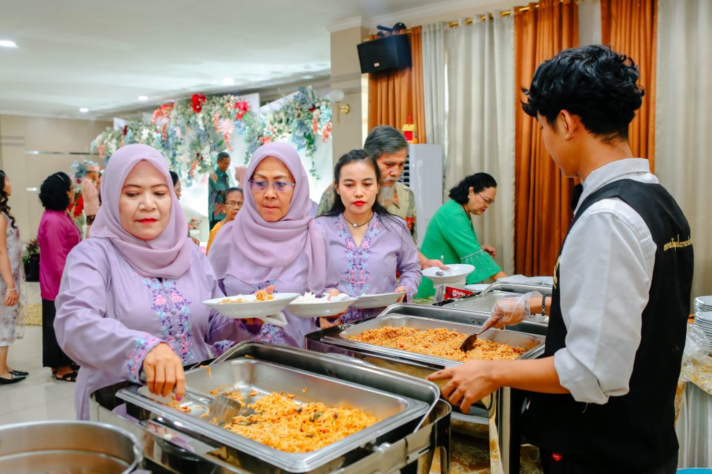 catering only bekasi