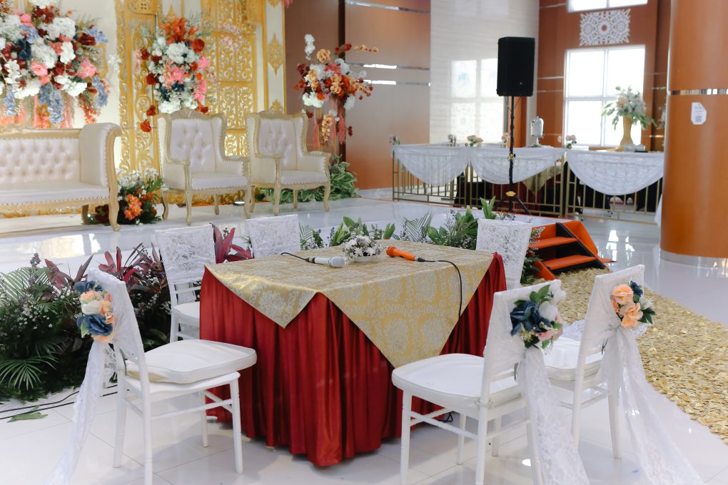 paket akad cantik