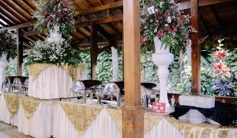 CATERING
