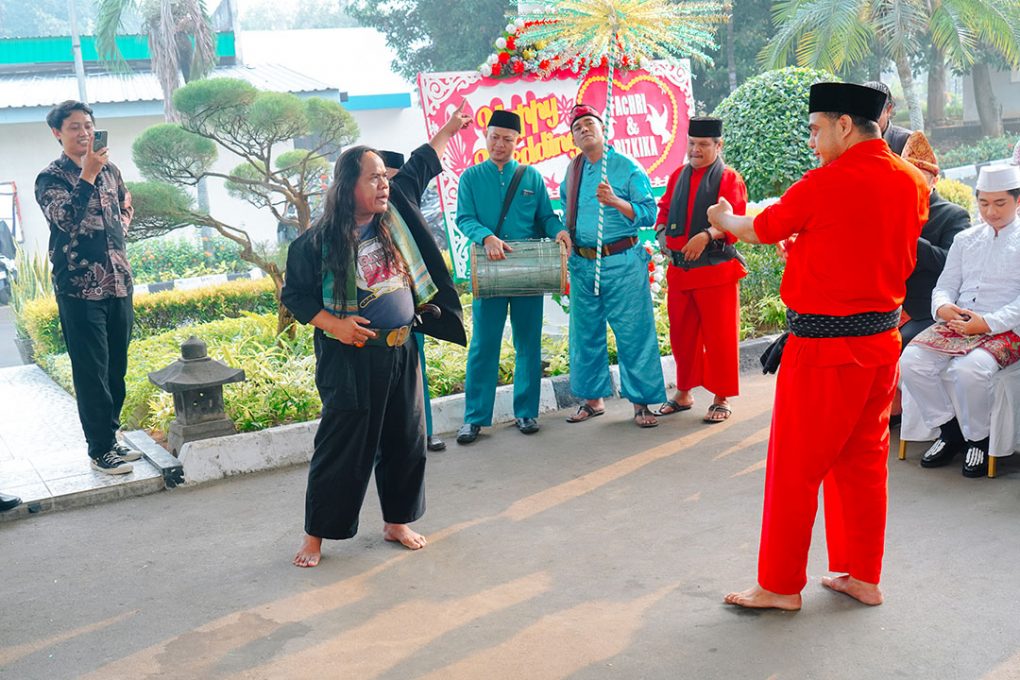 pernikahan khas betawi
