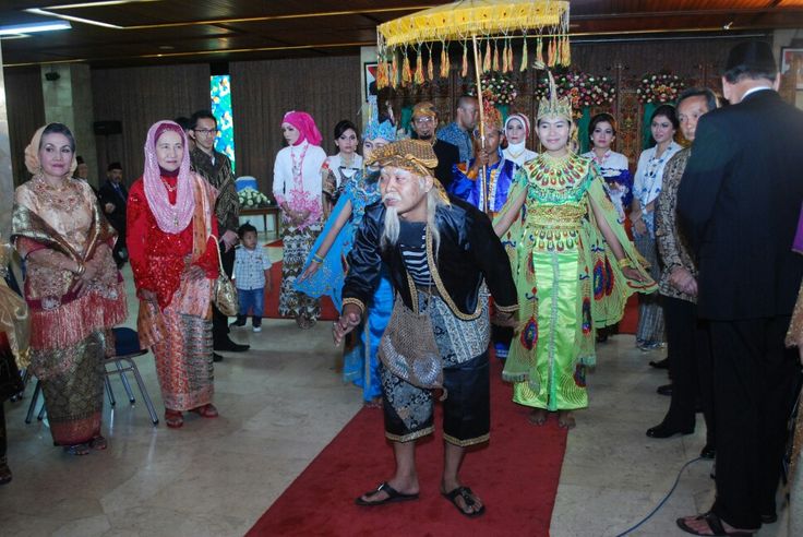wedding entrance termurah lengser