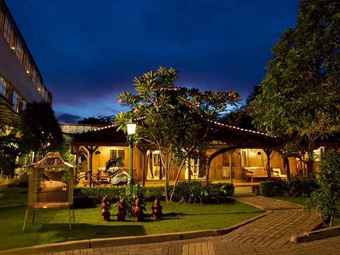 Paket wedding termurah di balai sarwono