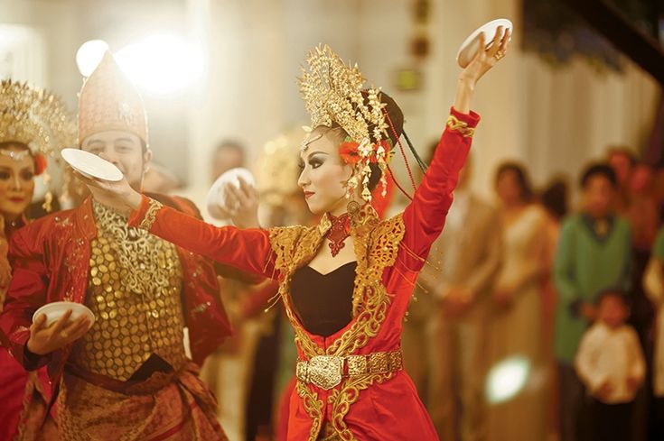 wedding entertainment termurah tari piring